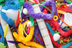 rainbow sensory bin